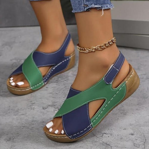 Bush – Unisex Comfortable Sandals with an Adjustable Strap