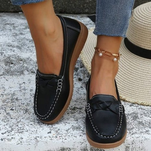 Lorena – Women's Non-Slip Loafers for Work and Everyday Wear