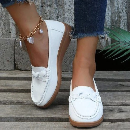 Lorena – Women's Non-Slip Loafers for Work and Everyday Wear