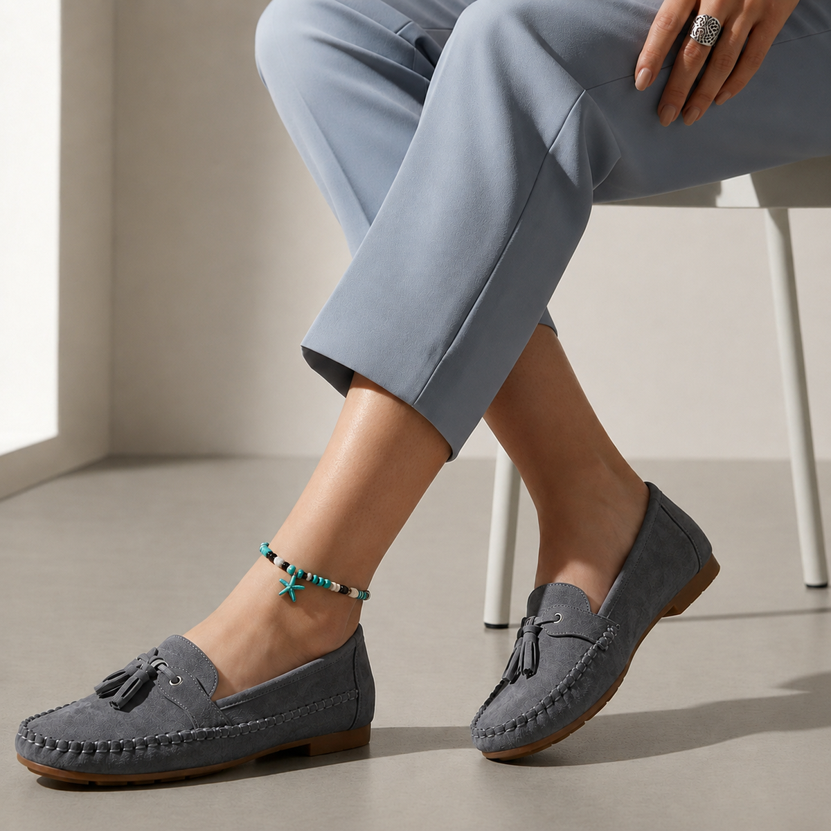 Robertson – Unisex Slip-On Loafers with a Hands-Free Fit - photo 2