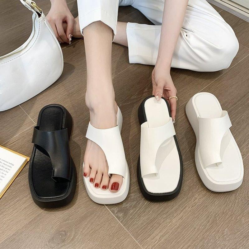 Josephine – Women's Wide Toe Box Sandals with an Adjustable Fit