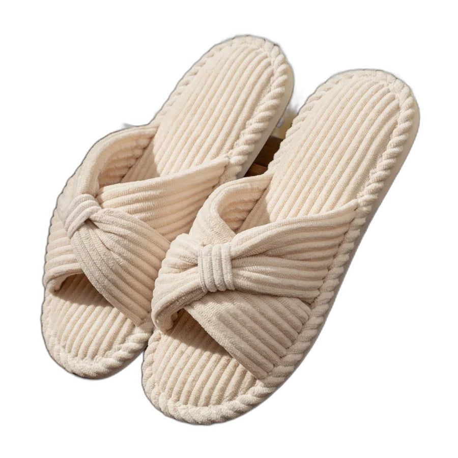 Patsy – Women's Comfort Slippers with a Cushioned Insole