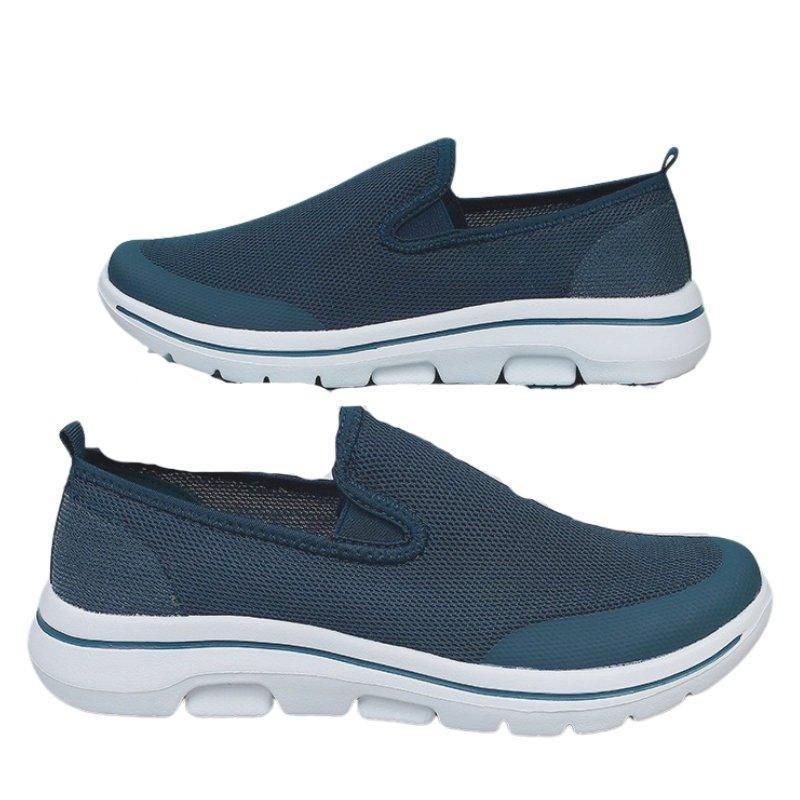 Women's Wide Toe Box Slip On Sneakers