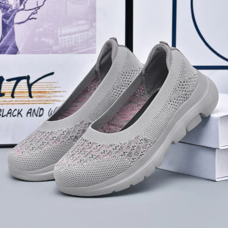 Kristen – Women's Nursing Shoes with All-Day Cushioning - photo 7